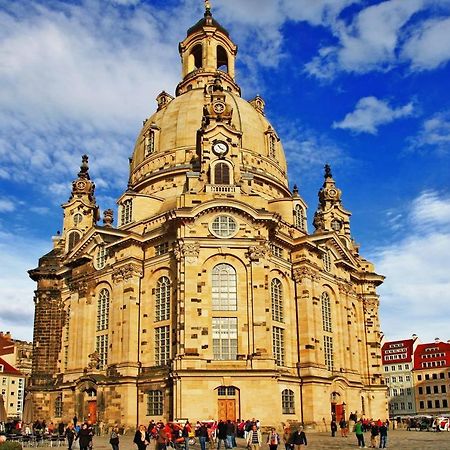 Schones Zimmer Naher Bahnhof Neustadt Dresden Zentral Wlan Екстериор снимка